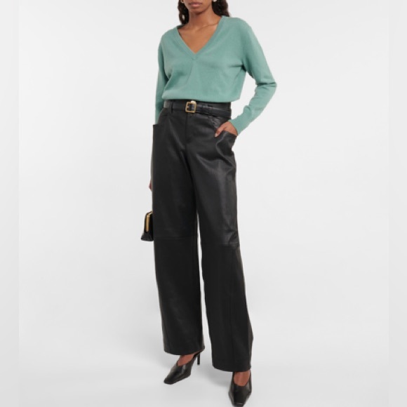 VINCE Cashmere and Wool V-neck Sweater - Picture 5 of 6